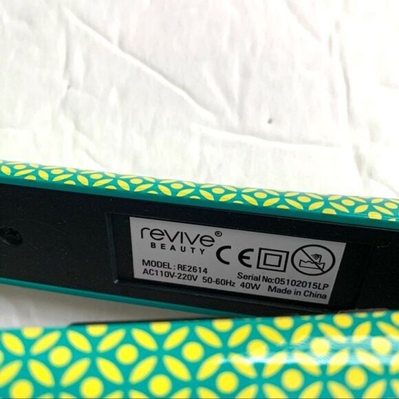 Revive Flat Styling Hair Iron Green Teal Blue & Black Temp 176-450F Straigtener - Picture 6 of 9